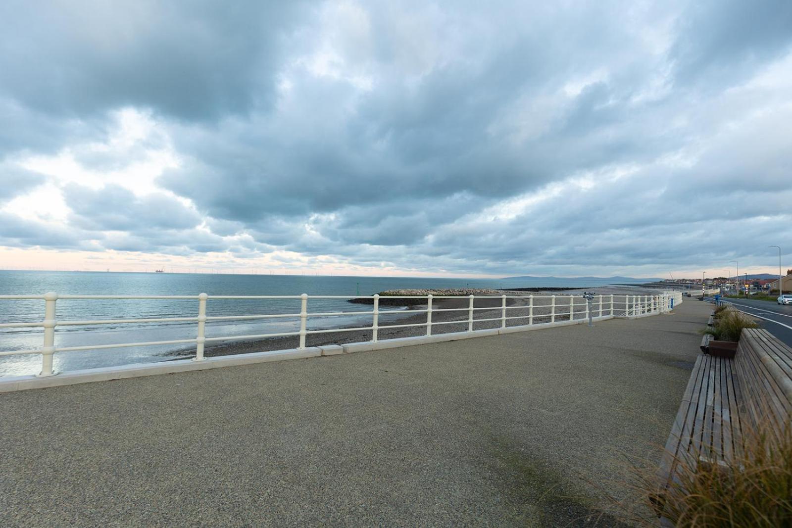 Willow Cottage - Cost 3 Bed Cottage In Penrhyn Bay With Sea Views With Access To Snowdonia Rhos-on-Sea Ngoại thất bức ảnh